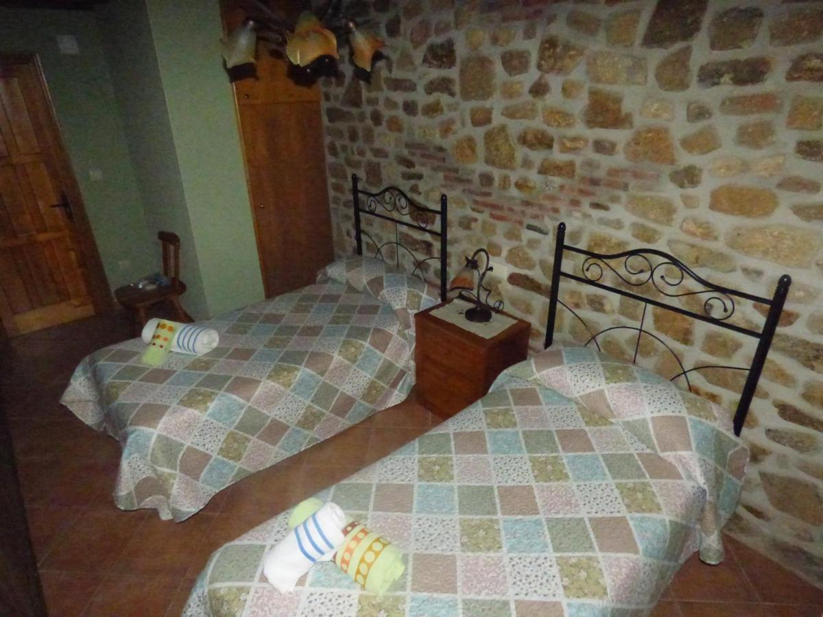 Villa Un Rincon Salmantino Navasfrías Esterno foto